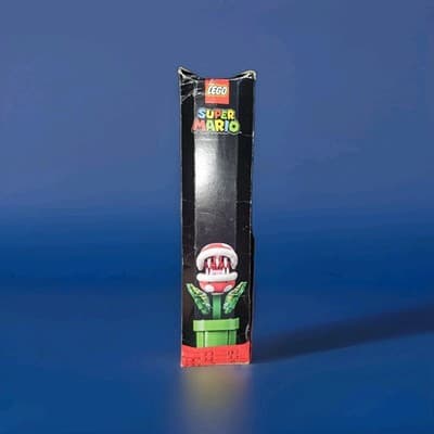 LEGO Super Mario: Piranha Plant (71426) Unopened But Box Is Damaged - Thumbnail 3