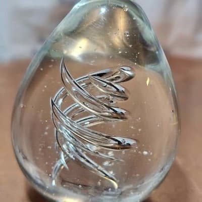2 Art Glass Paperweights Clear Double Twisty and Aquarium - Thumbnail 2