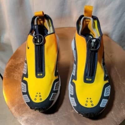 Nike Air Max SNDR HJ8080-700 Canyon Gold and Deep Ocean (Women's Size 7) - Thumbnail 2