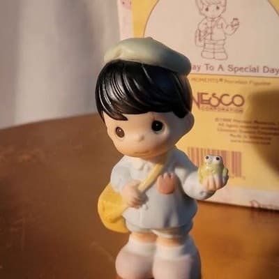Precious Moments "On Our Way to a Special Day" Boy Figurine - Thumbnail 2