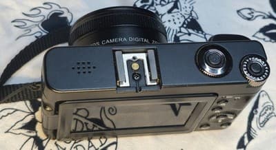 16X WiFi HD Digital Camera Video Camera DSLR with 3.0 inch Side Flip Screen - Thumbnail 6