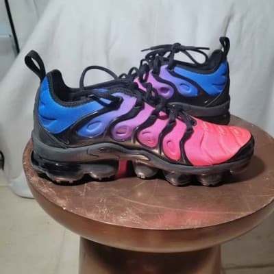 Nike Women's Air Vapormax Plus Cotton Candy Colorway Size 8 DX2746-400 - Thumbnail 2