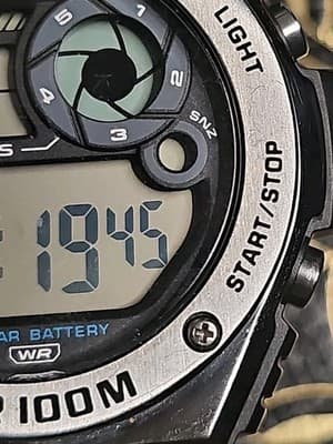 Casio Illuminator WR Digital Watch 3487 MWD-100H 100M WR Chrono Alarm Running - Thumbnail 4