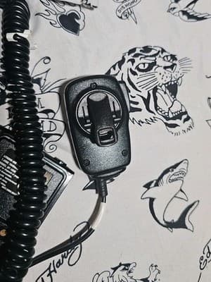 Uniden GPS Two-Way Marine Radio MHS135DSC Bundle - Thumbnail 9