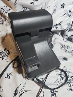 Polaroid 600 One Step Autofocus Instant Film Camera - Thumbnail 4