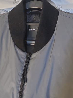 THEORY Greene Treck Down Puffer Vest - Grey/Black - Large - Thumbnail 2