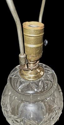 Ethan Allen Crystal & Brass Table Lamp, Vintage, Rare Find, 16" Tall, Set Of 2 - Thumbnail 10