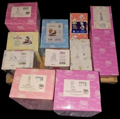 Lot Of 10 Precious Moments Retired, Special/Limited Edition & Collector's Club - Image 1