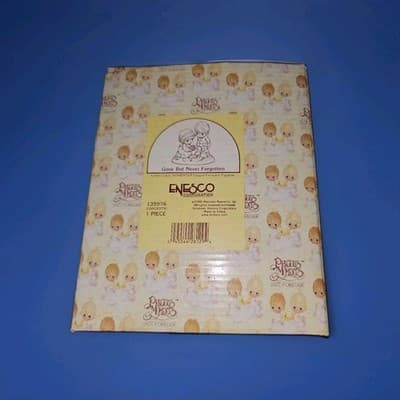 Precious Moments "Gone But Never Forgotten" 135976 Chapel Exclusive + Card - Image 1