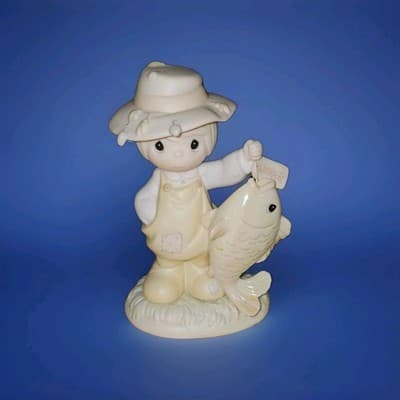 Precious Moments #531030 YOU ARE MY ONCE IN A LIFETIME - Girl Version - Retired - Thumbnail 2