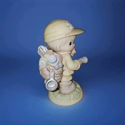 Precious Moments "God Loves A Happy Camper" #587893 Made In 1999 - Thumbnail 5