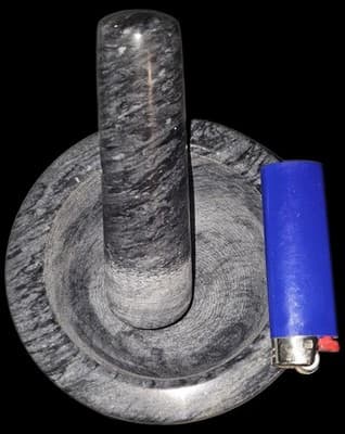 Marble Mortar and Pestle Set (5 Inch Diameter, 3.5 Inch Tall, Pestle 5 Inches) - Thumbnail 7