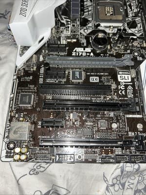 ASUS Desktop Motherboard Z170-A LGA1151 DDR4 ATX (Working) Ask About More Parts - Thumbnail 5