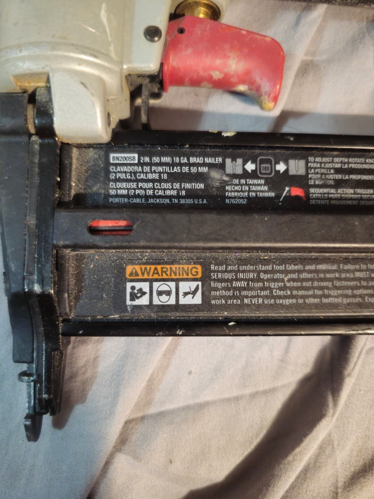 Porter-Cable BN200SB 18 Gauge 2 in. Brad Nailer - Thumbnail 3