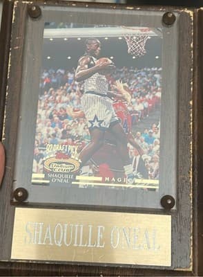 1992-93 Shaq Topps Stadium Club Rookie Card Wood Plaque - Thumbnail 2
