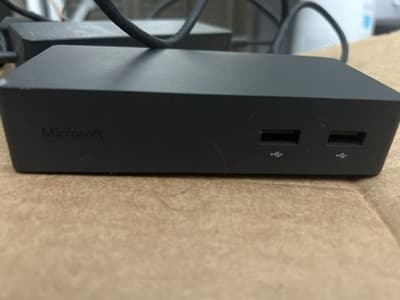Microsoft Surface Dock 1661 w/ Adapter for Pro 3-7 - Thumbnail 2