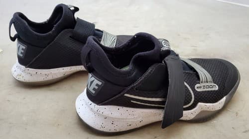 Nike Zoom Flight (GS) Black White Basketball Fashion Shoes Youth Size 4.5Y US - Thumbnail 4