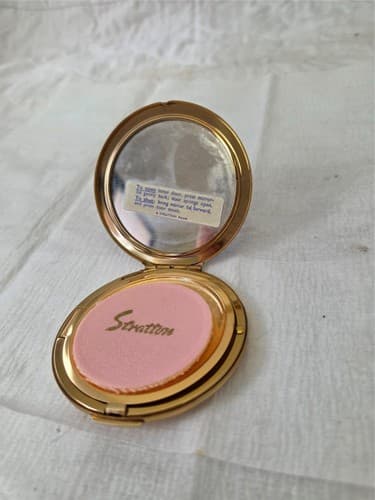 Vintage Stratton Gold Compact Powder Case with Mirror & Puff - Thumbnail 6