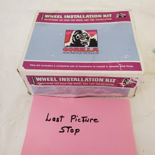 Lot of Gorilla 1/2" X 20 Chrome Lug Nuts W/ Key - Thumbnail 9