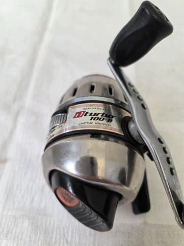Daiwa Turbo 100-B Line cap 10lb/ 80yds Closed Face Spinning Reel - Thumbnail 4