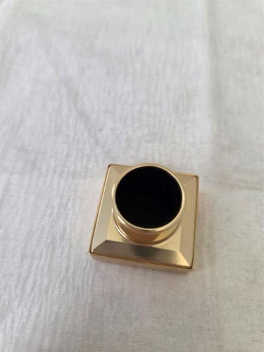 Chanel Gabrielle Hair Oil Mist Bottle Cap with Gold Tone Logo - Thumbnail 3