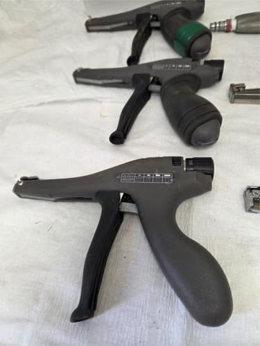 Lot of 6 Panduit GTS Cable Tie Tools & Guardair Pneumatic Tool LOT-1432 - Thumbnail 6