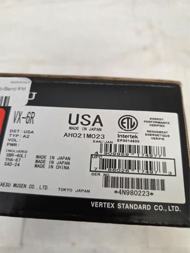 Yaesu VX‑6R Dual‑Band Submersible Transceiver w/ Antennas Charger Case Manual - Thumbnail 5