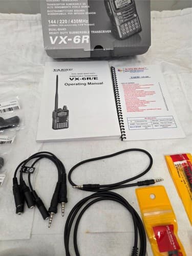 Yaesu VX‑6R Dual‑Band Submersible Transceiver w/ Antennas Charger Case Manual - Thumbnail 9