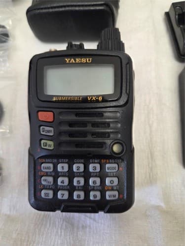 Yaesu VX‑6R Dual‑Band Submersible Transceiver w/ Antennas Charger Case Manual - Thumbnail 15