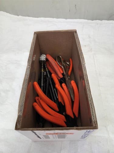 Lot of 12 Xuron Wiss Blue Point Pliers Wire Cutters & Specialty Tools LOT-1431 - Thumbnail 4