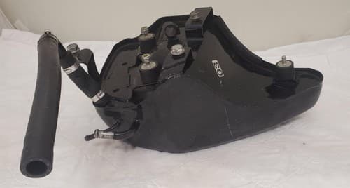 Motorcycle Gas Tank Replacement - Thumbnail 4