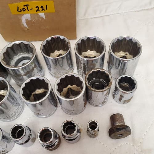 Lot of 29 Assorted Mixed Drive Impact Sockets LOT-221 - Thumbnail 4