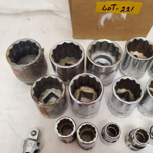 Lot of 29 Assorted Mixed Drive Impact Sockets LOT-221 - Thumbnail 3