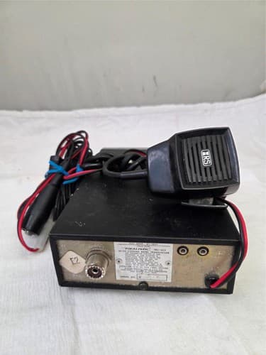 Realistic TRC-422 Priority Circuit 40 CH Citizens Band Transceiver - Thumbnail 4