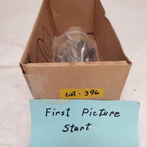 Lot of 16 Assorted Ratcheting Wrenches LOT-396 - Thumbnail 2