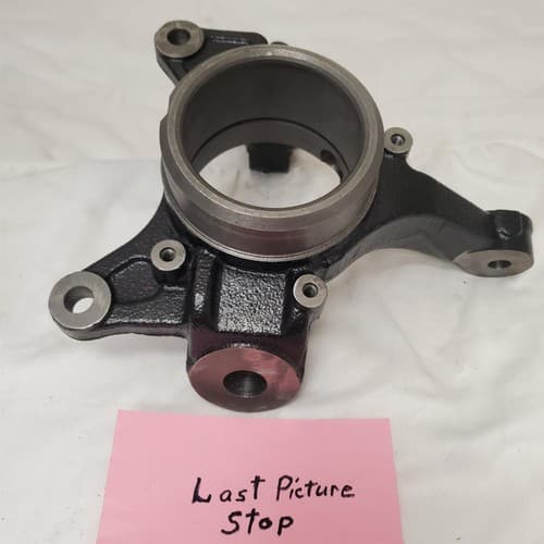 Front Left Driver Side Steering Knuckle - Thumbnail 8