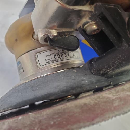 Clayton Pneumatic Jitterbug Random Orbit Air Palm Sander LOT-74 - Thumbnail 6
