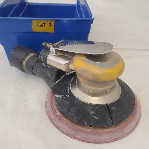 Clayton Pneumatic Jitterbug Random Orbit Air Palm Sander LOT-1 - Thumbnail 2