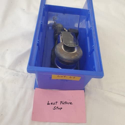 Clayton Pneumatic Jitterbug Random Orbit Air Palm Sander LOT-69 - Thumbnail 8