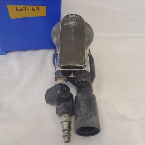 Clayton Pneumatic Jitterbug Random Orbit Air Palm Sander LOT-69 - Thumbnail 7