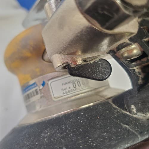 Clayton Pneumatic Jitterbug Random Orbit Air Palm Sander LOT-1 - Thumbnail 5