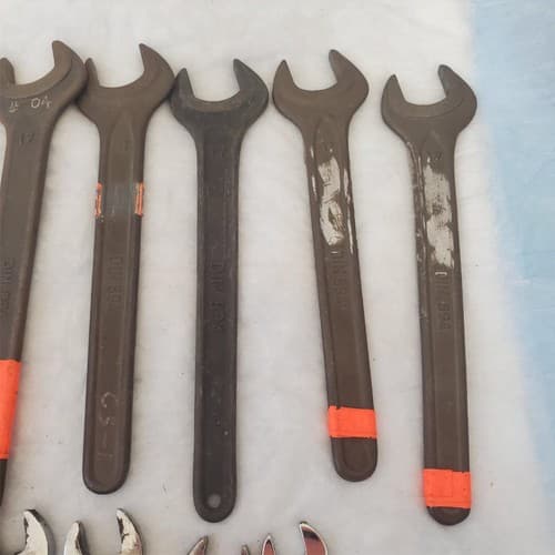 Lot of 20 Assorted Various Size Wrenches Tools LOT 355 - Thumbnail 12