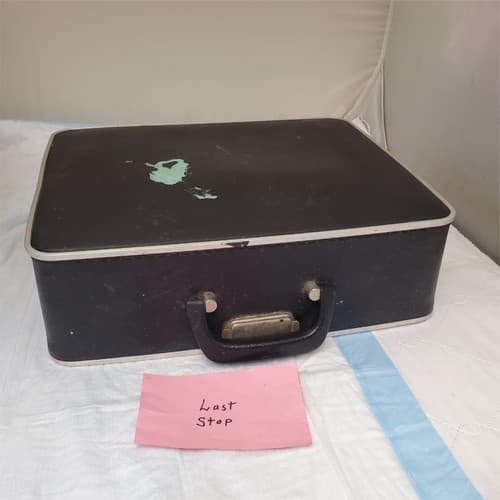 Royal Parade Manual Typewriter w/ Case - Made In Holland - Thumbnail 8