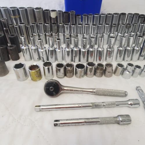 Lot of 120 pc Assorted Sockets/ Chrome / Ratchet Impact Sockets LOT 307 - Thumbnail 11