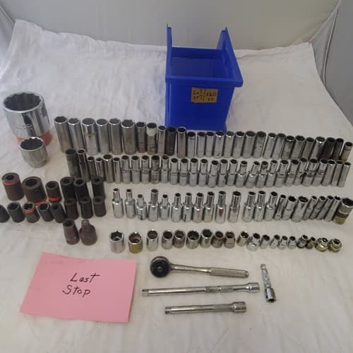 Lot of 120 pc Assorted Sockets/ Chrome / Ratchet Impact Sockets LOT 307 - Thumbnail 14