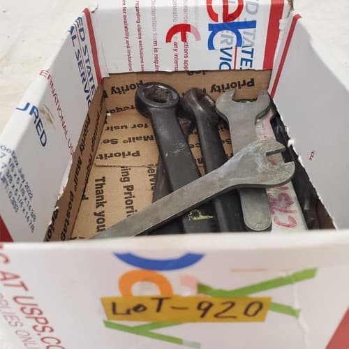Lot of 9 Assorted Open End and Box End Wrenches LOT-920 - Thumbnail 3