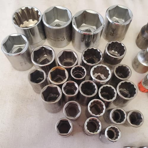 Lot of Drive Deep / Standard SAE 6-Point Socket LOT 464 - Thumbnail 4