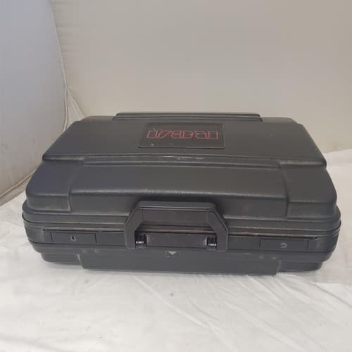 Vintage RCA Pro Wonder CLR200 VHS Camcorder with Hard Case & Accessories - Thumbnail 2