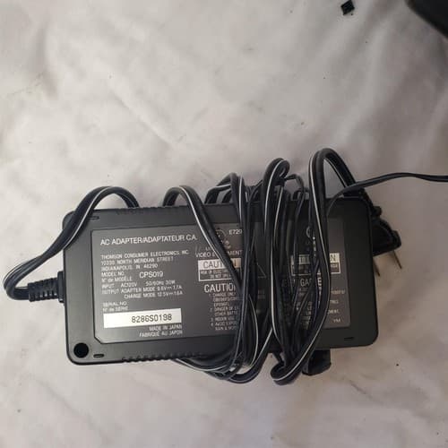 Vintage RCA Pro Wonder CLR200 VHS Camcorder with Hard Case & Accessories - Thumbnail 4