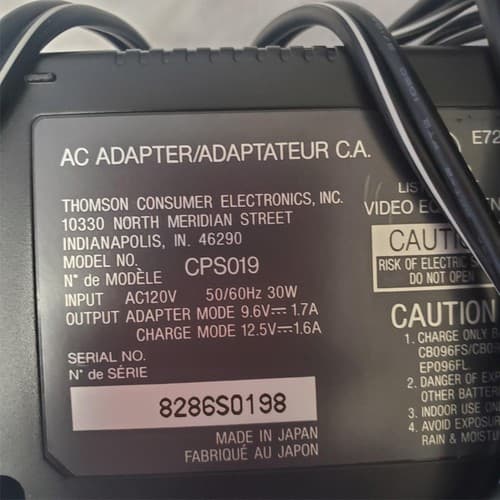 Vintage RCA Pro Wonder CLR200 VHS Camcorder with Hard Case & Accessories - Thumbnail 5